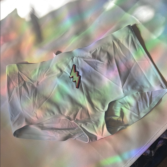 White Lightning Bolt Swim Shorts - Picture 5 of 8